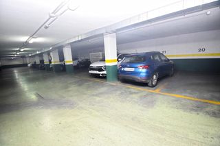Autoparkplatz  Calle octavio augusto (e). Plaza de garaje en la zona de la peña del real madrid