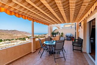 Casa in La Envía. Exclusividad, amplitud y vistas infinitas en la envía golf, víca