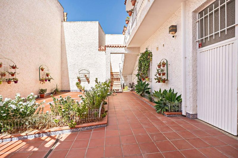 Foto a6ae4397-f653-491b-bfa6-8ee7ae5f5742. Casa amb calefacció aparcament a Berja