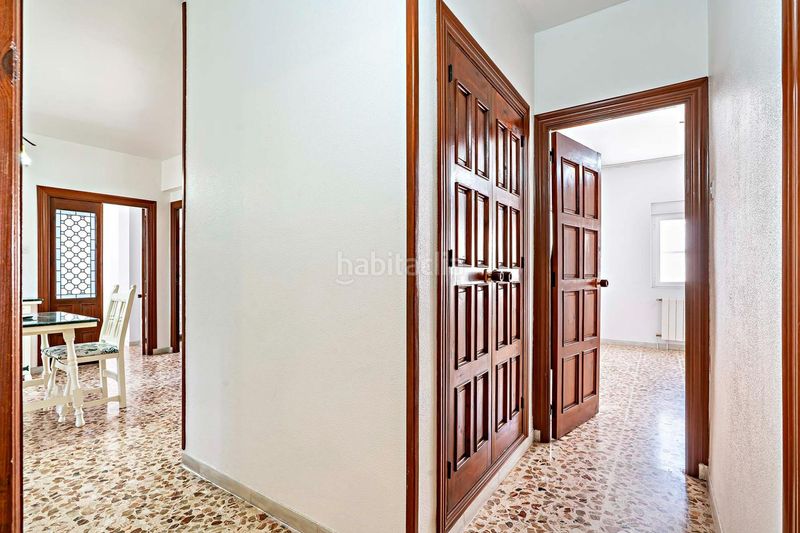 Foto b29f1938-2292-4d86-b72e-dedf735edfb2. Casa amb calefacció aparcament a Berja