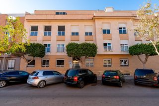 Flat in Santa María del Águila. Piso moderno y actual, en santa maría del águila!!