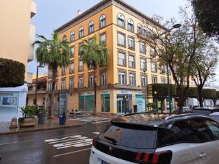 Piso en Plaza de la Luz. Encantador piso de un dormitorio en el corazn de el ejido