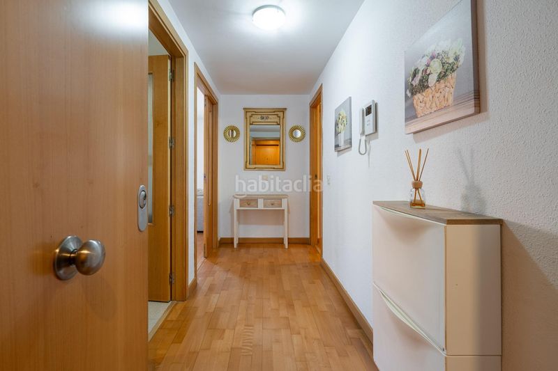 Foto aa328fa1-df4b-49d3-8831-351d8f49d9d0. Piso amplio y moderno piso en zona la goleta en nueva Almería - cortijo grande - vega de acá Almería