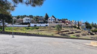 Terreny residencial a Calle cerro de las pipas 103. Parcela urbana de 2.000 m2 en la zubia en un entorno único.