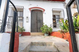 Casa a Avenida alpujarras 46