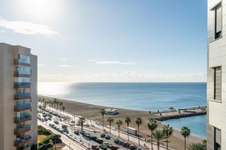 Piso en Camino del bobar 2. Espectacular piso en primera linea de playa