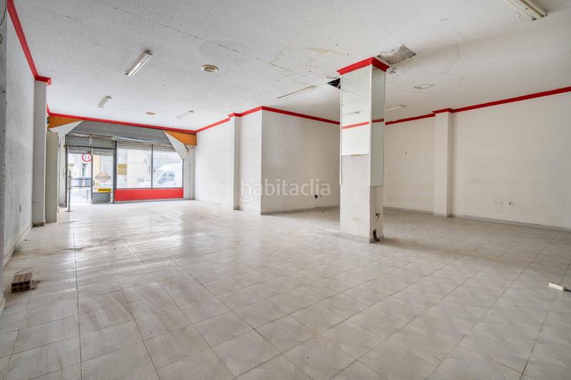 Foto 45ce2d5c-4000-4d11-8c83-f57a43274d5b. Local comercial oportunidad local comercial en el centro en Baza