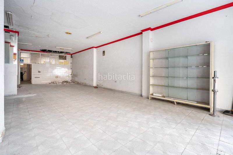 Foto 49fa20ae-4d78-48d7-a532-473db56fca10. Local comercial oportunidad local comercial en el centro en Baza