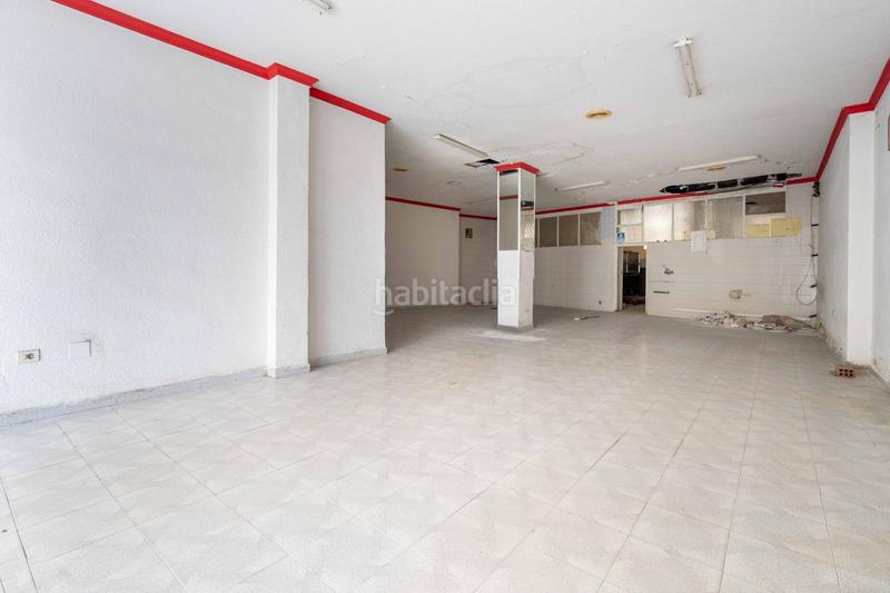 Foto afc529ab-cc70-42ca-aa19-e20a7abbec6a. Local comercial oportunidad local comercial en el centro en Baza