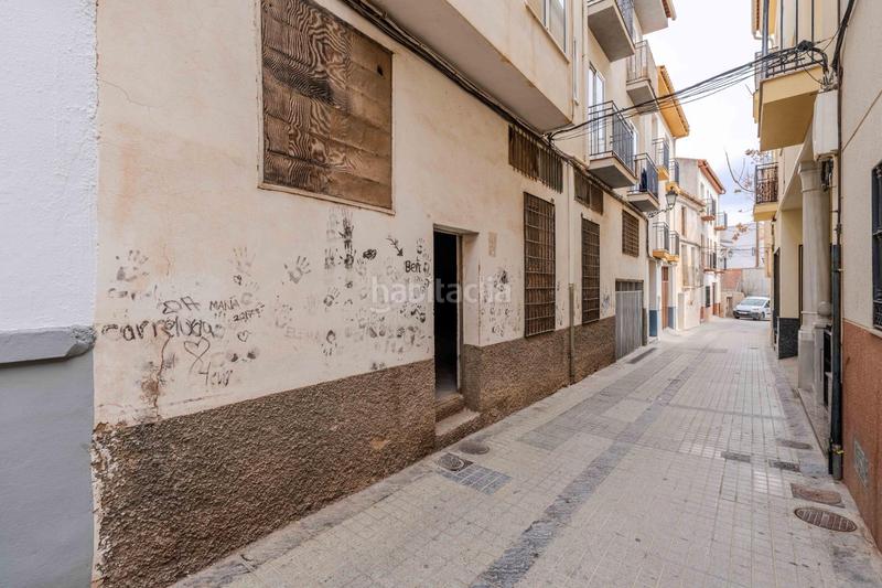 Foto b21b333c-aecd-46c4-b432-cf2cd30c4d32. Local comercial oportunidad local comercial en el centro en Baza