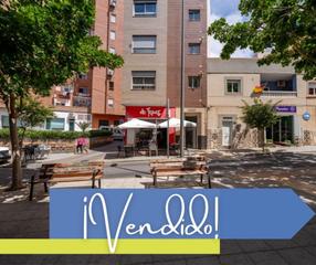 Appartement à Calle profesor mulian 19. Tu nuevo hogar te espera en el corazón de san luis, almería