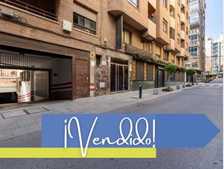 Aparcament cotxe a Calle marqués de comillas 14