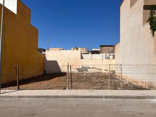 Terreny residencial a Calle saturno 12. Parcela para edificar