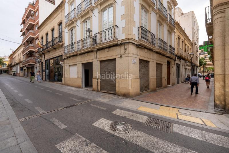 Foto aeab1542-916d-4ca0-be94-b3c432b64b9d. Lloguer local comercial a calle dr leal ibarra 1 a Almería