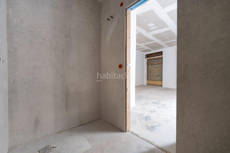 Foto d23ae99d-4827-40b1-b1a7-8985b03084fb. Lloguer local comercial a calle dr leal ibarra 1 a Almería