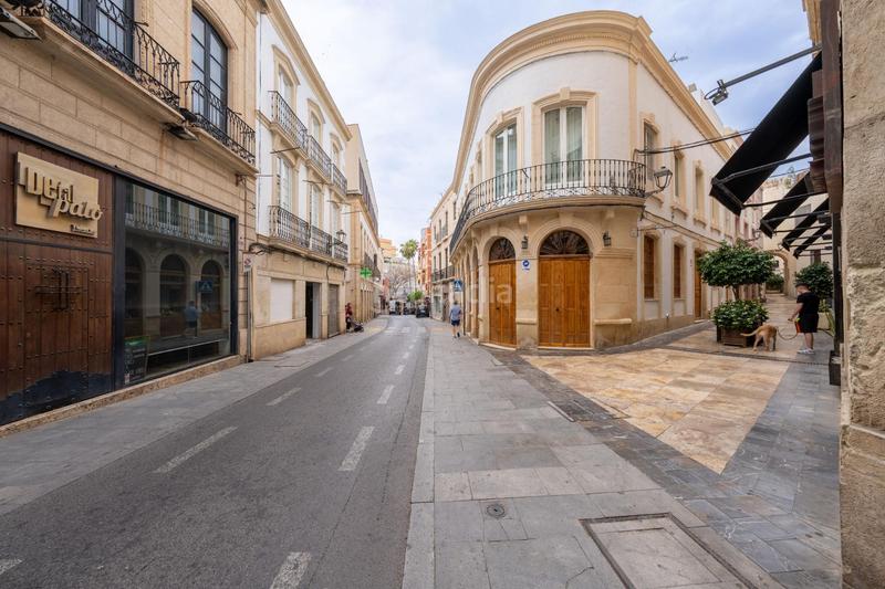 Foto 598846be-765b-4d39-8550-4e47b999ed21. Location local commercial dans calle dr leal ibarra 1 dans Almería