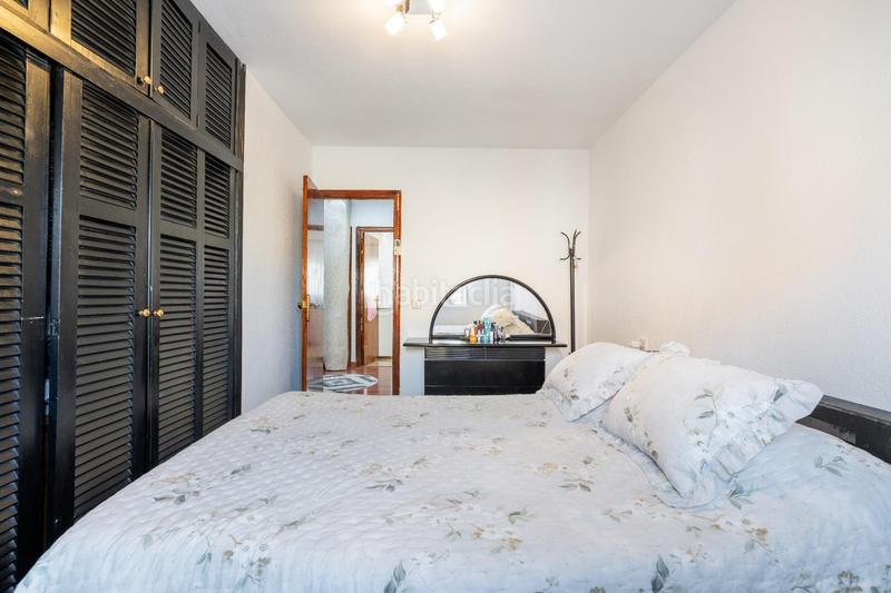 Foto cbbd1697-1b47-4c8b-8d10-3539b20fa9a6. Piso a la venta piso duplex en avda. carlos iii en Roquetas de Mar