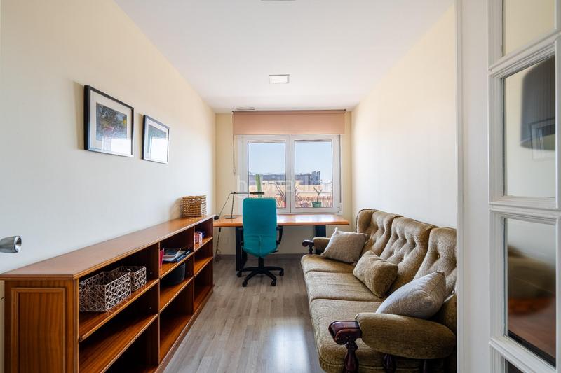 Foto a0443be7-7fb0-49e7-9d95-7040a91f9d37. Location appartement dans paseo de Almería 16 dans Centro Almería