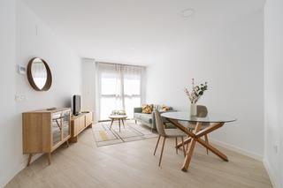 Alquiler Apartamento en Calle granada 151. Tu nuevo hogar en almería apartamento a estrenar con piscina y g