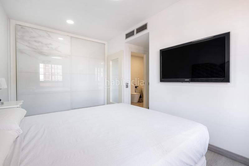 Foto 30ad9069-8a57-4fa2-b5c5-bbcba1033b30. Appartement dans calle de antonio cano 28 dans San Luis Almería