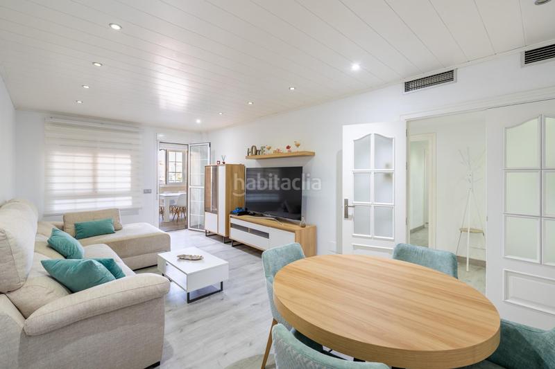 Foto 71b14a7e-7030-447c-b4b6-9cbd9d87c5f0. Appartement dans calle de antonio cano 28 dans San Luis Almería