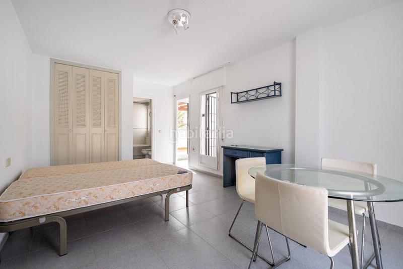 Foto abee0992-5cf8-4b39-9c1a-e02b70e1f2cb. Lloguer àtic a avenida de villa áfrica 11 a Aguadulce Sur Roquetas de Mar