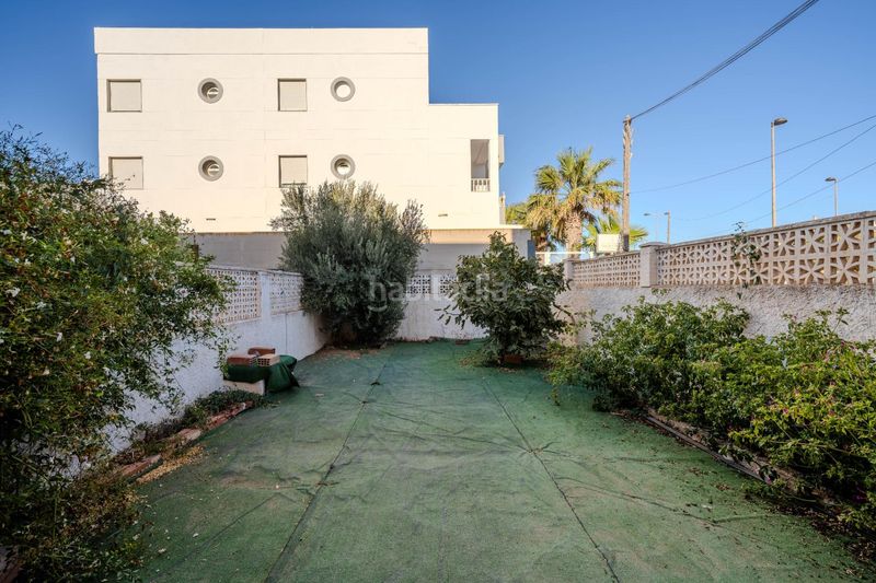 Foto 06268e00-fc22-4c4c-a074-ca0f4e681078. Casa adossada a calle isla tabarca (cg) 2 a Cabo de Gata