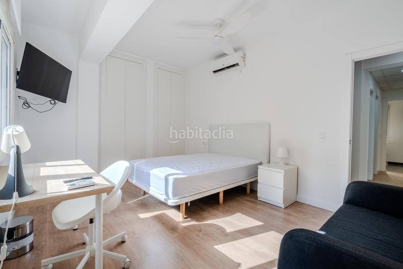 Foto 7334ad8a-d6f8-486e-aedb-03286c665898. Alquiler piso en rambla alfareros 13 alquiler de habitaciones en Almería