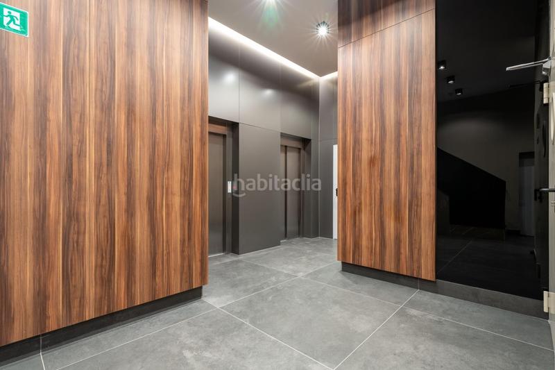 Foto 3f36691e-a298-4a90-a1fc-5eb5697d3ef8. Attico con parcheggio piscina in Nueva Andalucía Almería