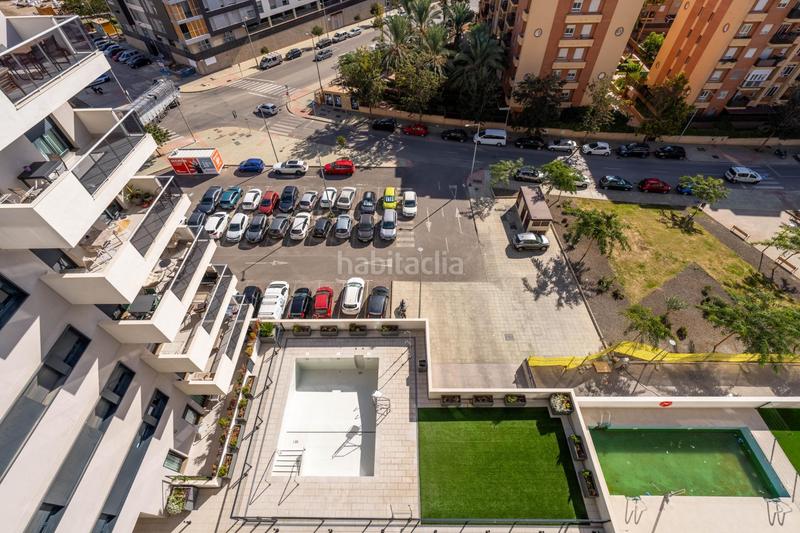 Foto 485fa438-ef26-45c6-9fa2-73e6a4f7a6f3. Attico con parcheggio piscina in Nueva Andalucía Almería