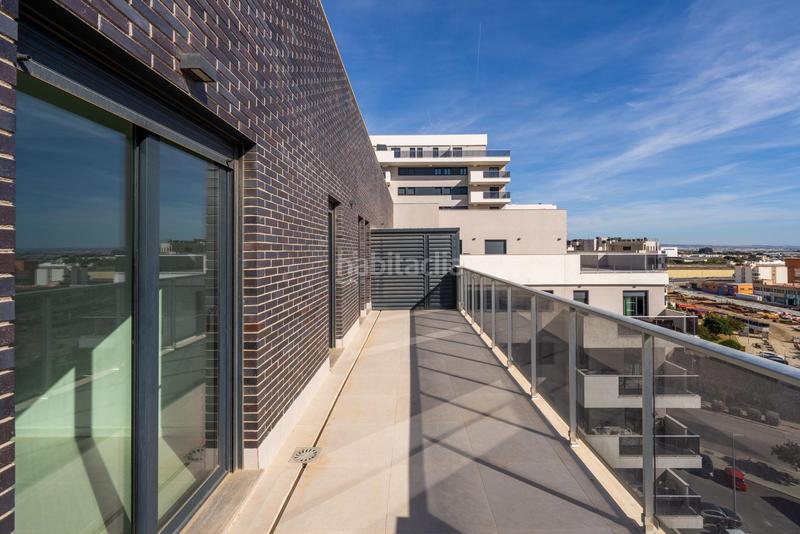 Foto 85443620-aabe-4349-a1f7-2c7f4433c446. Attico con parcheggio piscina in Nueva Andalucía Almería