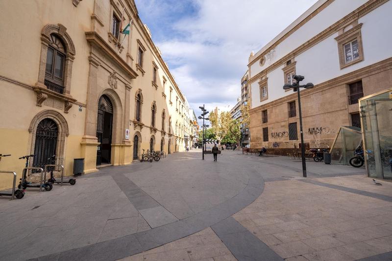 Foto f3e4b58b-f382-4ea1-9bc4-4ec130ac28a6. Pis a Centro Almería