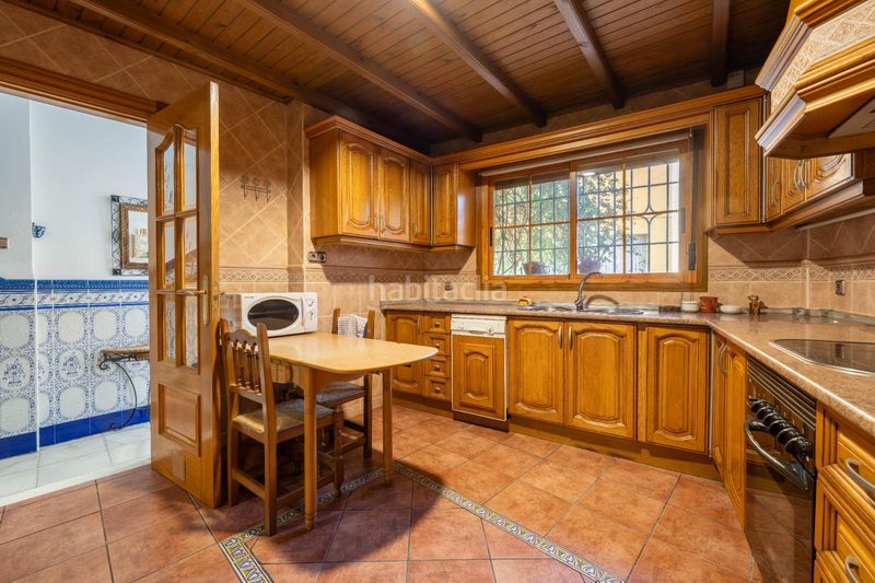 Foto 2ba8efb4-464c-4ca2-90e2-0419b9ddf180. Masia a Canjáyar