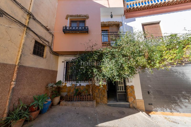 Foto f0cd35f8-fad1-422e-a4f0-a63ac8f3b548. Masia a Canjáyar