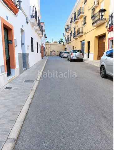 Foto 5608b503-9db5-4345-a46d-6fbe4a877eef. Autoparkplatz in Palacios y Villafranca (Los)