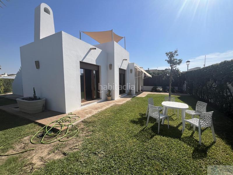 Foto 4fae8521-d299-4f5f-992a-63e1362dfd26. Affitto chalet con riscaldamento parcheggio in Vistahermosa Puerto de Santa María (El)