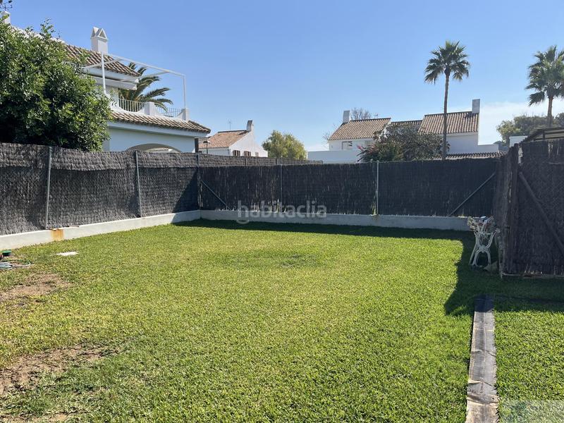 Foto 244bdbd5-b74c-4ecf-a9ab-1eb6c533bddd. Lloguer xalet amb calefacció aparcament a Vistahermosa Puerto de Santa María (El)