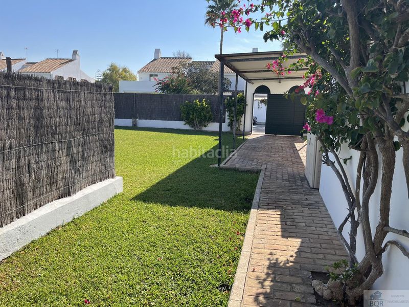 Foto aab516e1-2353-42d3-bfd3-a2ba2cff7335. Location chalet avec chauffage parking dans Vistahermosa Puerto de Santa María (El)