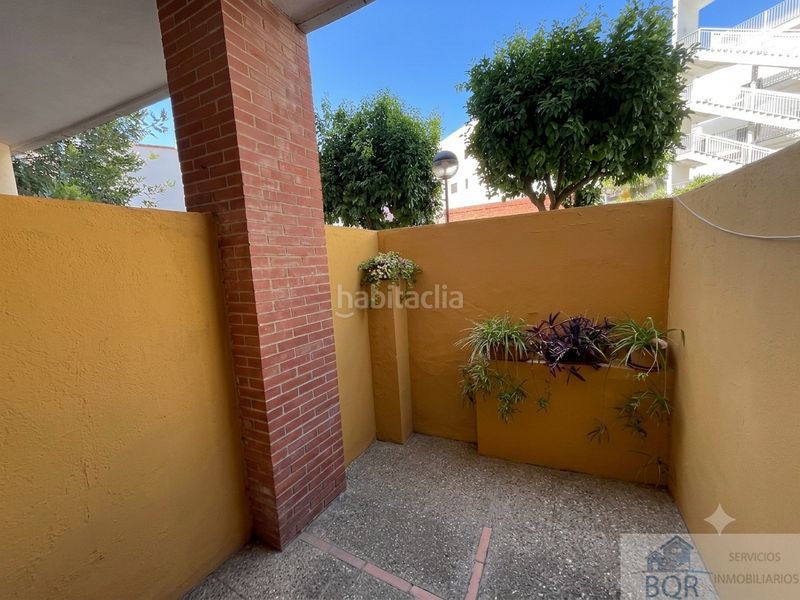 Foto a8fd4bce-fb17-4207-bc6e-ad0a1131cb07. Dúplex amb aparcament a Parque Avenida Jerez de la Frontera