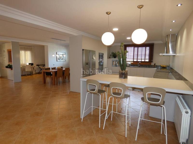 Foto 2e27e51a-87be-40c3-b0df-f4b7ab5139d6. Chalet avec chauffage parking dans Pueblo Benicarló