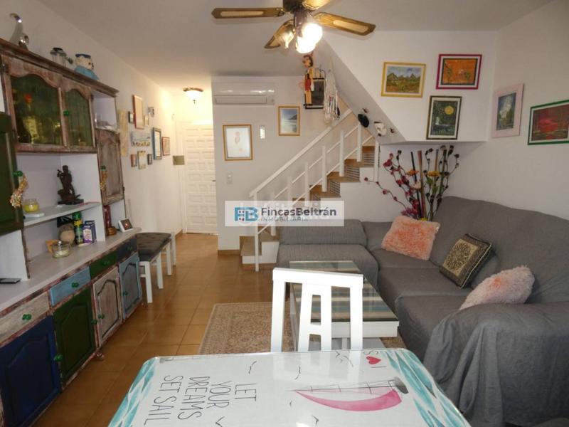 Foto 56a92999-c5f7-45b4-a623-e3095d9c443a. Casa adossada amb aparcament a Playa Norte Peñíscola