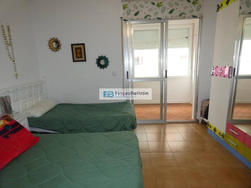 Foto c4854da9-b4f4-4780-aaef-9bb8d0c7c80b. Casa adossada amb aparcament a Playa Norte Peñíscola