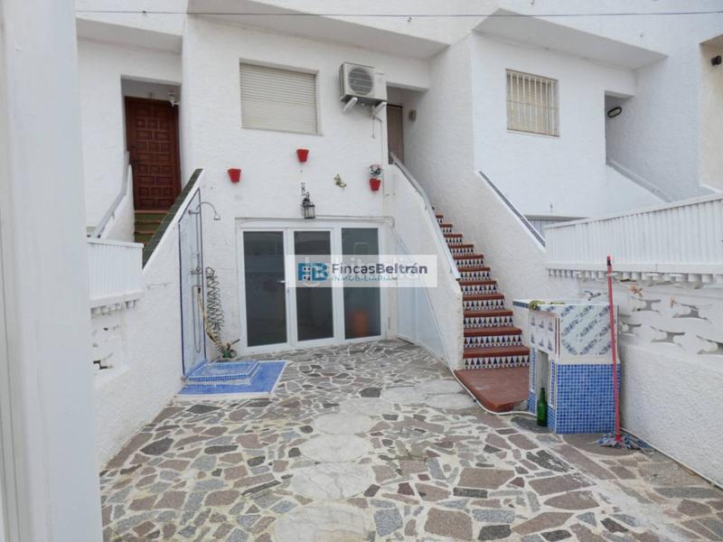 Foto f6a55a86-0f02-4065-8cbe-d7d297bf27dd. Casa adossada amb aparcament a Playa Norte Peñíscola