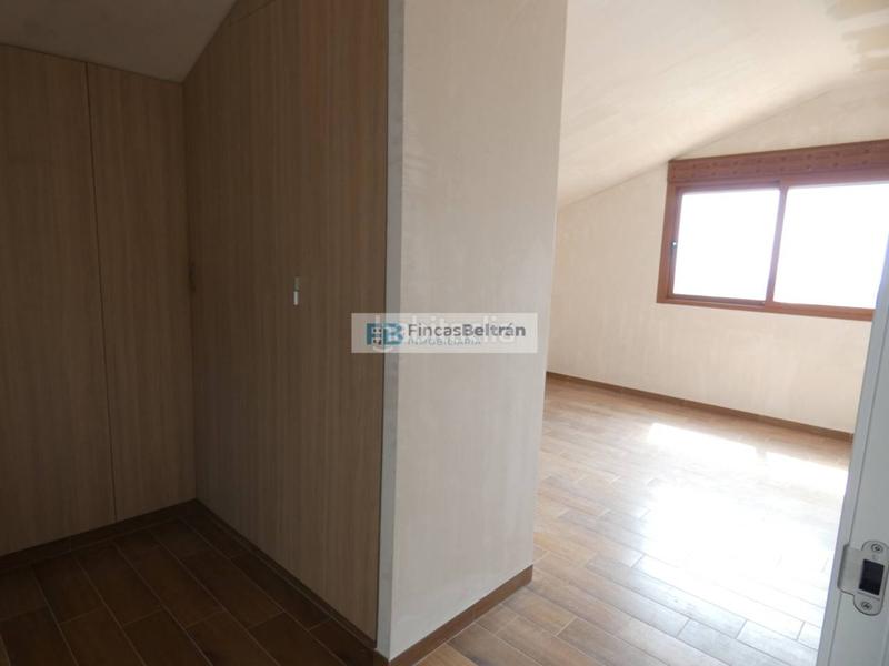 Foto a8ebf26d-d34c-4c35-abd3-3f484db8840d. Chalet avec chauffage parking dans Pueblo Benicarló