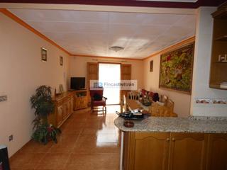 Casa  Del olmo (vella). Venta de casa unifamiliar en càlig