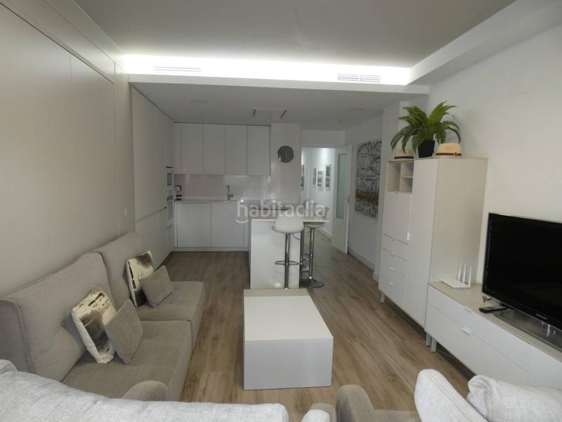 Foto c99593a3-0cfb-4251-b651-4e2e9fd8d4df. Piso en marítimo 5 apartamento de diseño. espacio y estilo en cada rincon en Benicarló
