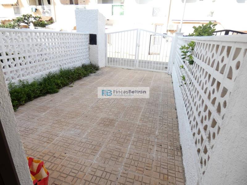 Foto 2bafb466-beff-4c57-b6ab-18e0943ead3a. Casa adossada amb aparcament a Playa Norte Peñíscola