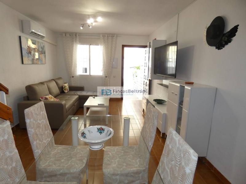 Foto 729cb095-5862-4af9-b11c-e5c9d22d5cf7. Casa adossada amb aparcament a Playa Norte Peñíscola