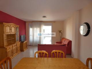 Apartament  Del dr severo ochoa. Apartamento de 2 dormitorios dobles y amplio salón.