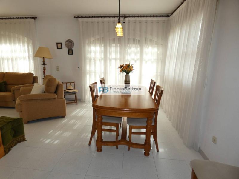 Foto 2677bd5b-b456-449c-9674-222cb2818d16. Chalet avec parking dans Papa Luna - Platja del Gurugú Benicarló